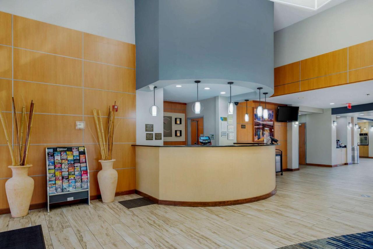 Comfort Suites Stockbridge Atlanta South Exterior photo